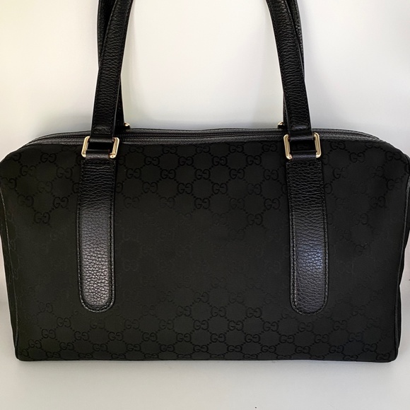 SOLD Gucci - Tote/Shoulder Bag/FINAL PRICE REDUCTION - Picture 8 of 17